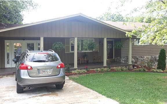 3rd image of 1003 W Lewis St