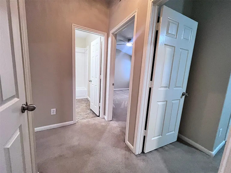 11750 Pinemeade Ln — Photo 13