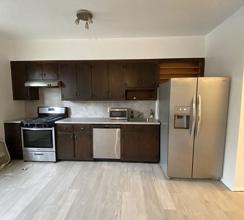 1st image of 29-07 Newtown Ave #2