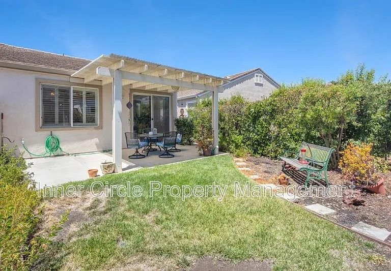 310 Upton Pyne Dr — Photo 25