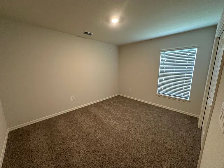 4506 Rapallo Ave — Photo 4