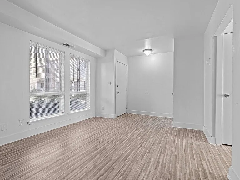 Timbers Townhomes — Photo 8