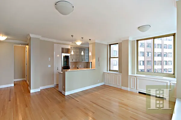 Rented by Halstead Real Estate | media 37