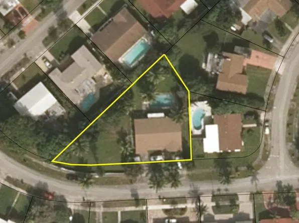 515 NE 178th St, North Miami Beach, FL 33162