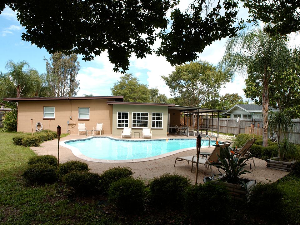 1st image of 5303 Kingswood Dr
