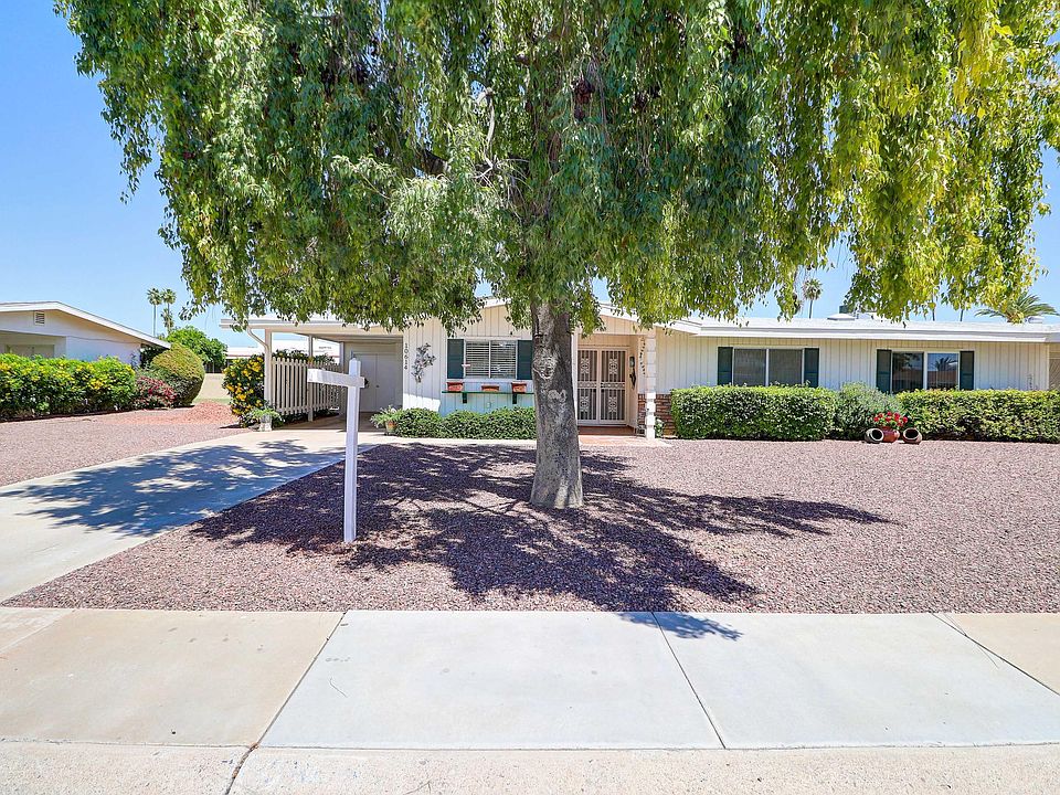 1st image of 10614 W Clair Dr