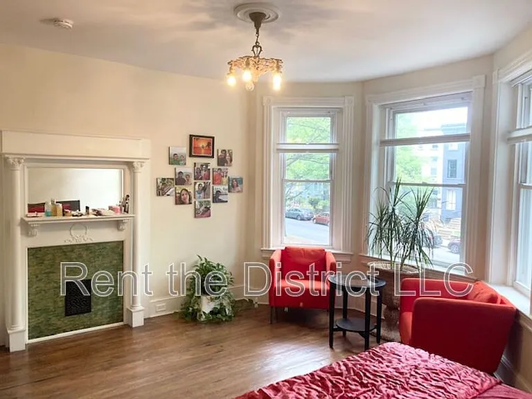 37 Rhode Island Ave NW — Photo 15