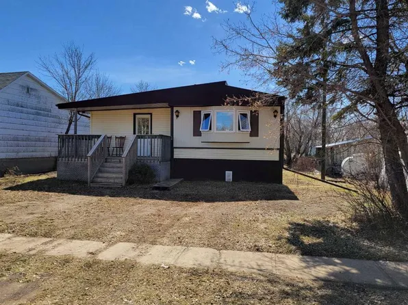 112 3rd Ave N, Alliance, AB T0B 0A0