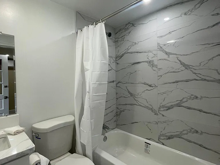 18 Swan Rd #3 — Photo 8
