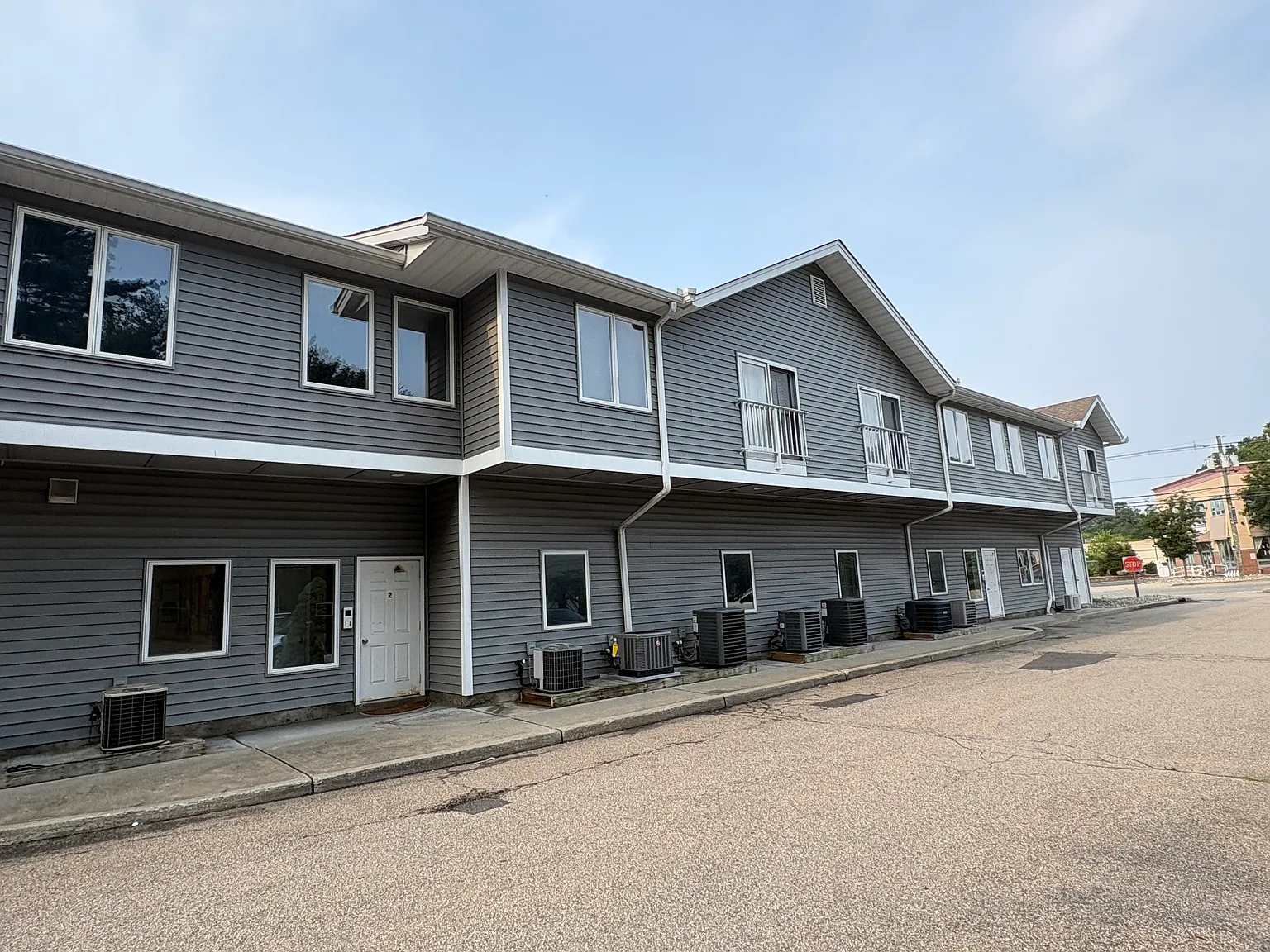 2 bed, 1700 sqft, $2,950 — Photo 1