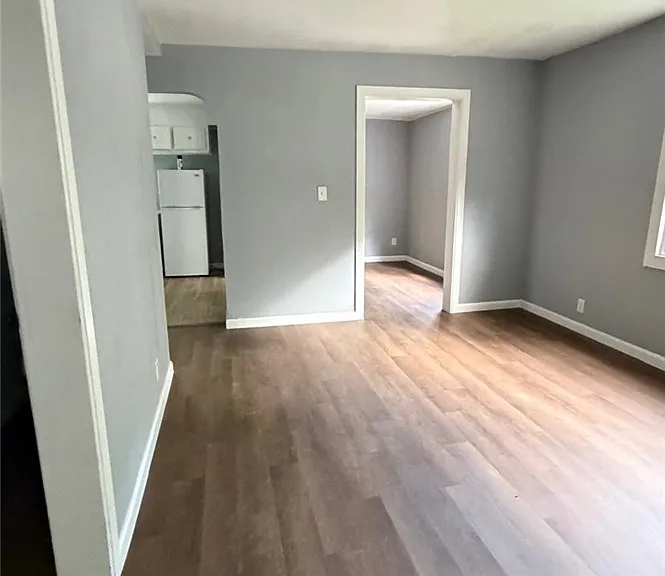 1021 California Dr — Photo 25