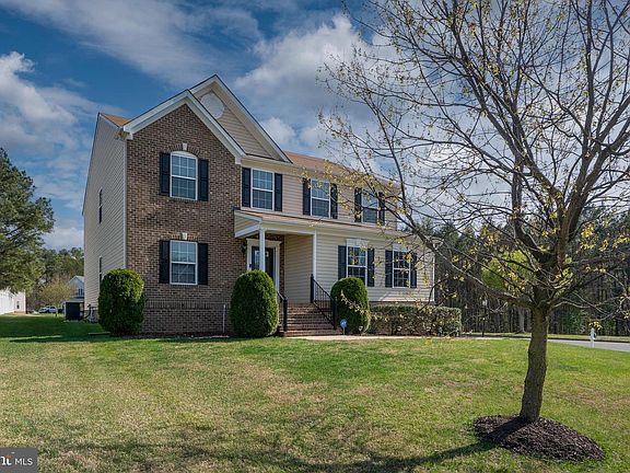 4th image of 3700 Par Farm Ct