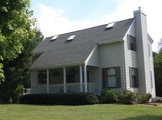 582 Old Camp Creek Rd, Cornelia, GA 30531