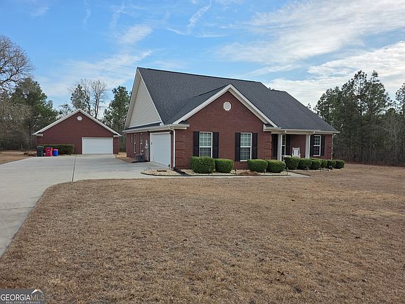 3rd image of 3520 Lower Hartley Bridge Rd