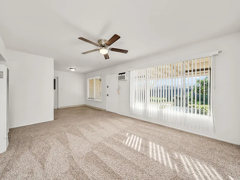 5733 San Vincente Way — Photo 5