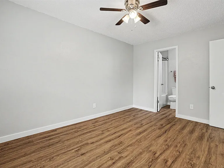 802 Ranch Rd #A — Photo 9