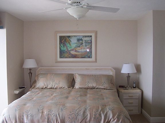 4th image of 26300 Hickory Blvd APT 1003