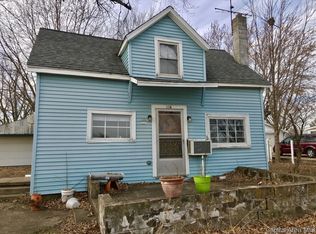 308 Madison St, Knoxville, IL 61448
