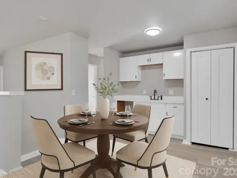 2545 Abelwood Rd — Photo 3