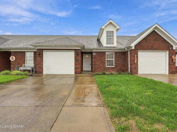 6704 Eagle Wood Dr, Louisville, KY 40272
