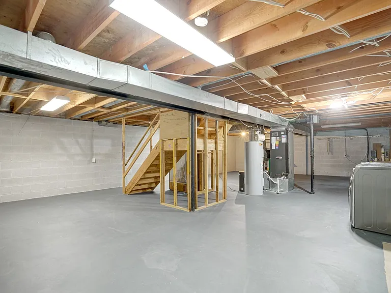 7217 Reservation Dr — Photo 43