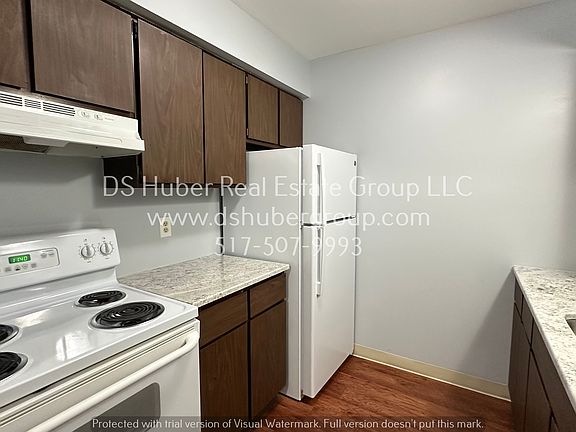 4th image of 1418 Vine St Unit 7