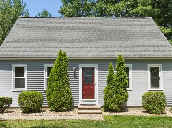 15 Pine Grove Rd, Westford, MA 01886