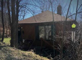 1818 W 4th St, Duluth, MN 55806