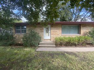 3117 Michigan Ave, Stevens Point, WI 54481