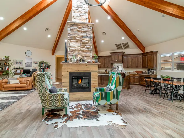 218 S 300 W, Veyo, UT 84782