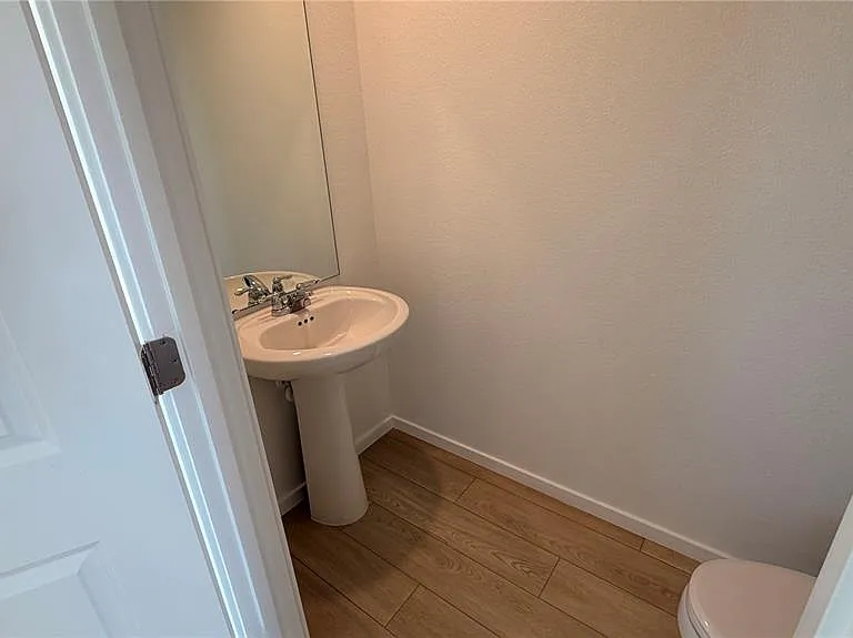 807 Lynx St — Photo 22
