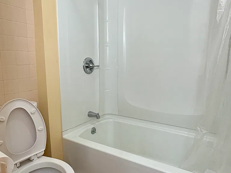 168 Alfred St #1 — Photo 8
