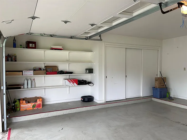 603 Green Field Cv — Photo 17