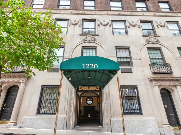 1220 Park Avenue 2C image 9 of 9