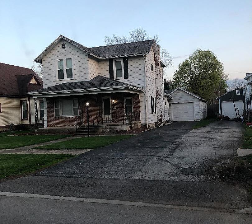 1st image of 613 W Hardin St #1