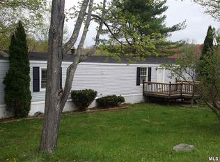 42 Hampton Rd, Marlboro, NY 12542