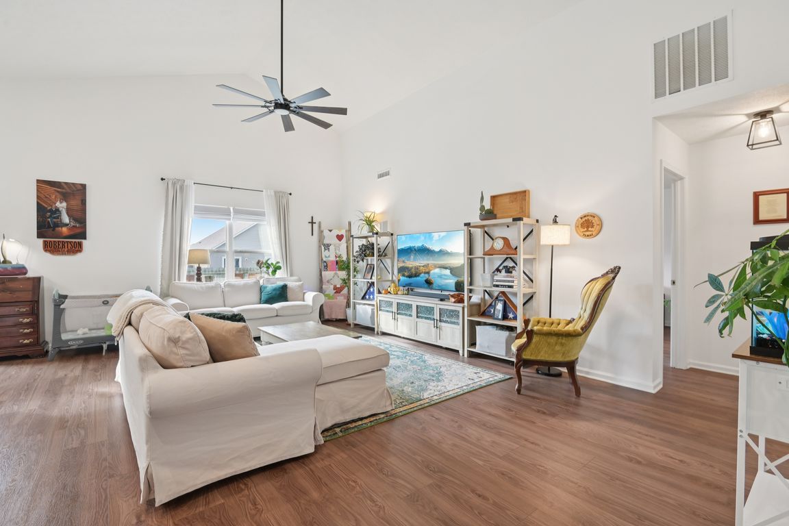 next background image