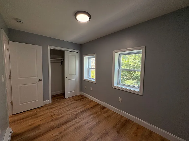 213 Dewitt Ave — Photo 21