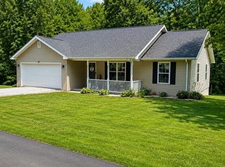 364 Autumn Dr, Russell Springs, KY 42642