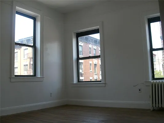 Rented by Spire Group | media 25