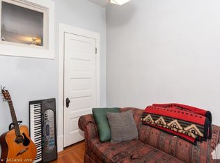 1533 W Leland Ave #321, Chicago, IL 60640