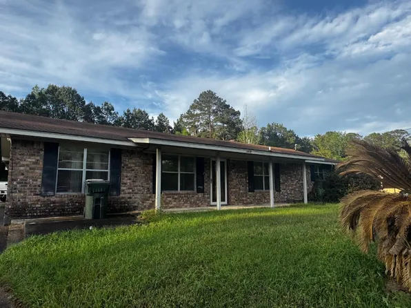 1410 Magnolia Ln, Woodville, TX 75979