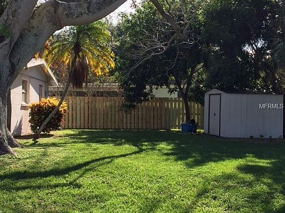2nd image of 1806 58th Avenue Dr W