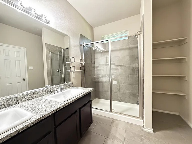 4523 N Ottawa Dr — Photo 12