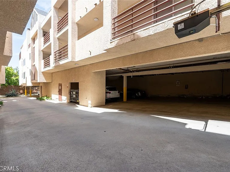 10119 Pinewood Ave #108 — Photo 20