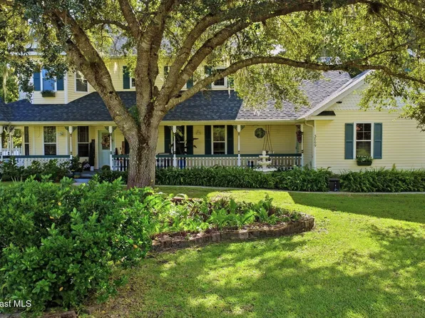 3869 Rambling Acres Dr, Titusville, FL 32796