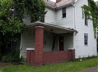 811 Jefferson Ave, Cambridge, OH 43725