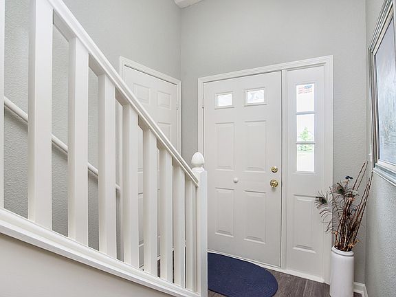 3rd image of 5464 Twin Bridge Cir