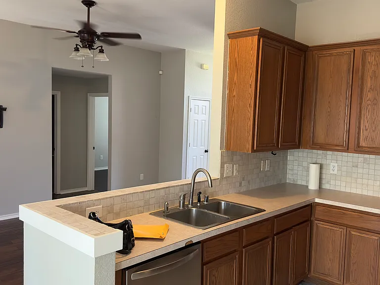 1117 Hidden Glade Dr — Photo 13