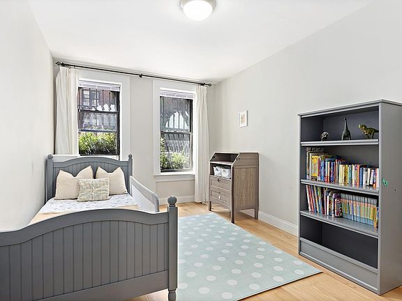 4th image of 333 E 80th St APT 1F